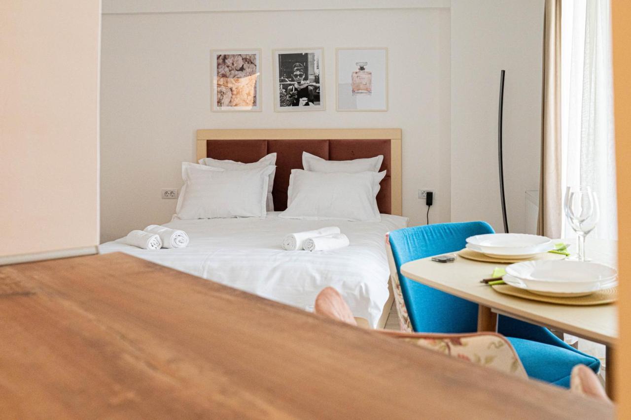 Apartament Le Bonheur Deux Solid Residence Butoaie 马马亚 外观 照片