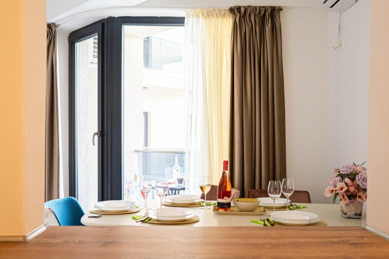 Apartament Le Bonheur Deux Solid Residence Butoaie 马马亚 外观 照片